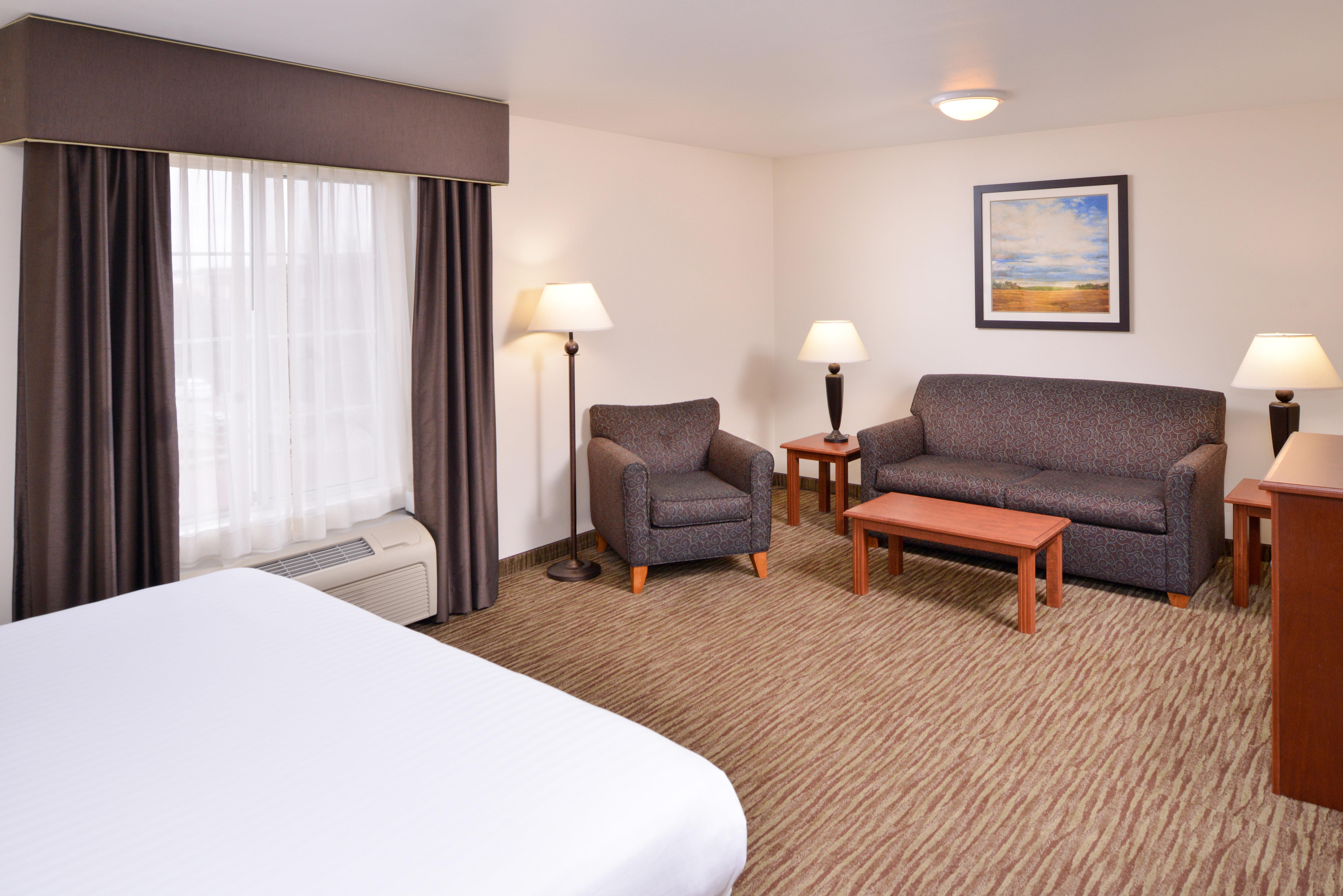 Holiday Inn Express Hotel & Suites Sioux Falls At Empire Mall, An Ihg Hotel Екстериор снимка