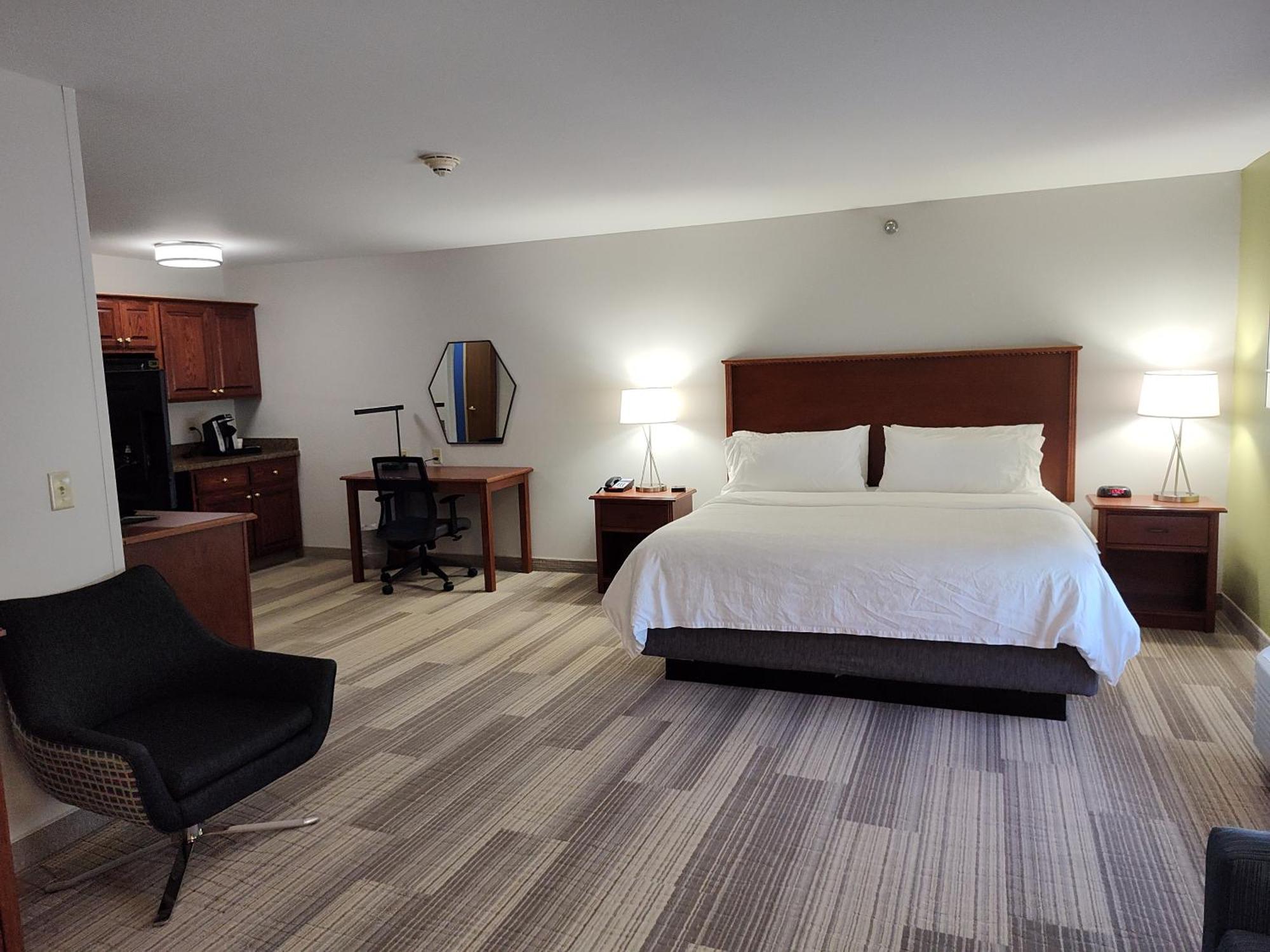 Holiday Inn Express Hotel & Suites Sioux Falls At Empire Mall, An Ihg Hotel Екстериор снимка